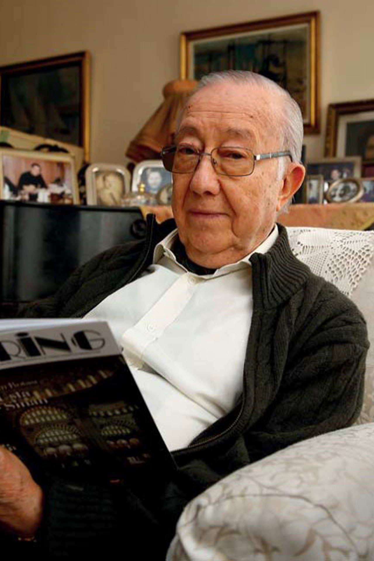 Prof. Dr. İlhan Akın