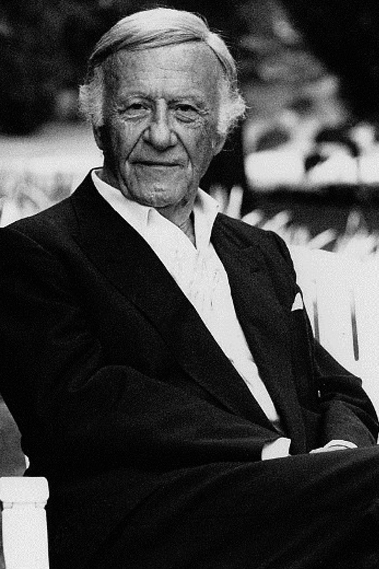 Dr. Nejat Eczacıbaşı 